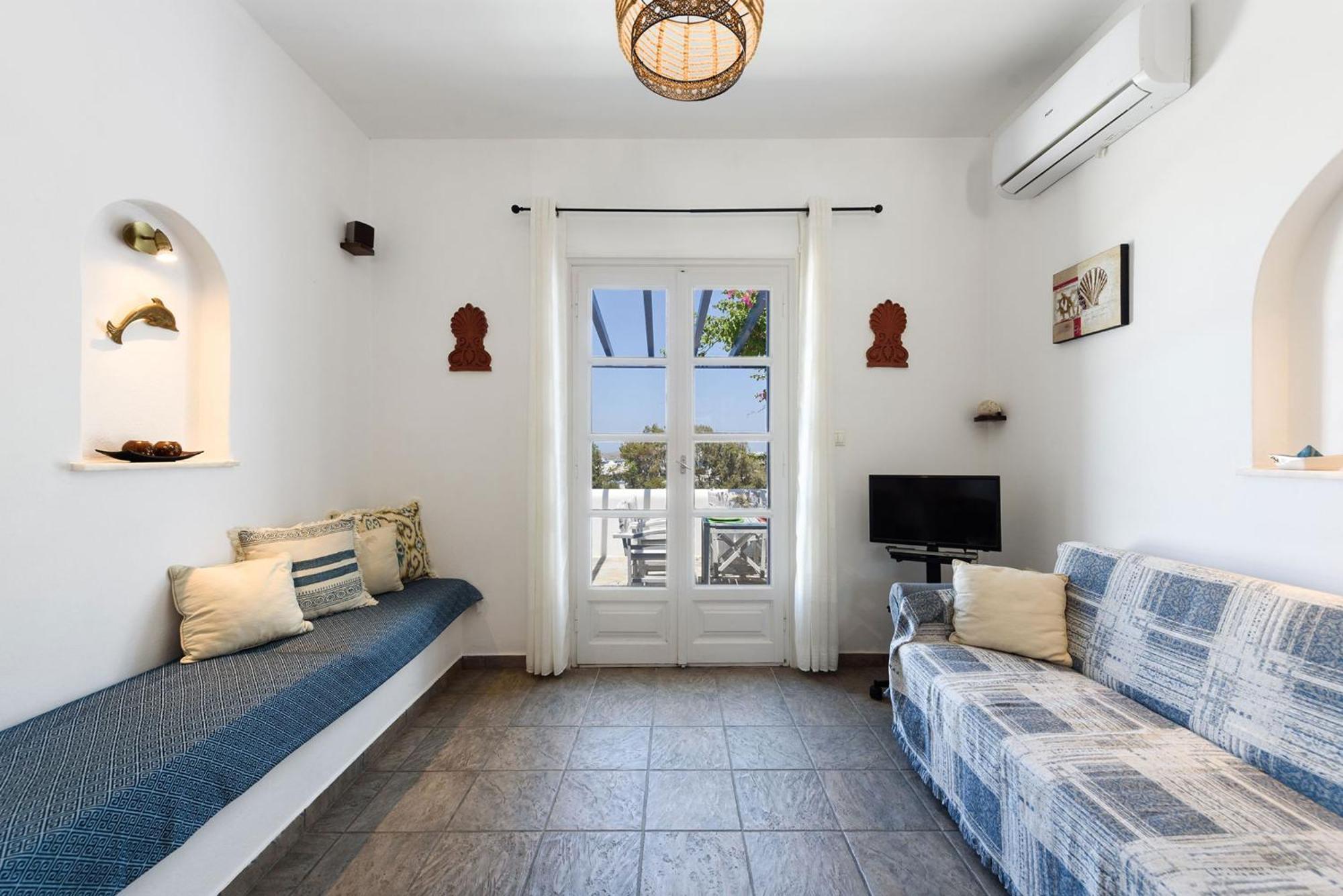 Aigaiou Avra Apartament *